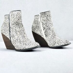 White and Black Speckled Ankle Boots